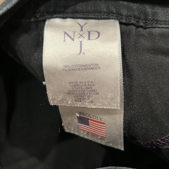 NYDJ Classic Straight Leg Black Wash High Rise Jeans Size 8P - Picture 7 of 7